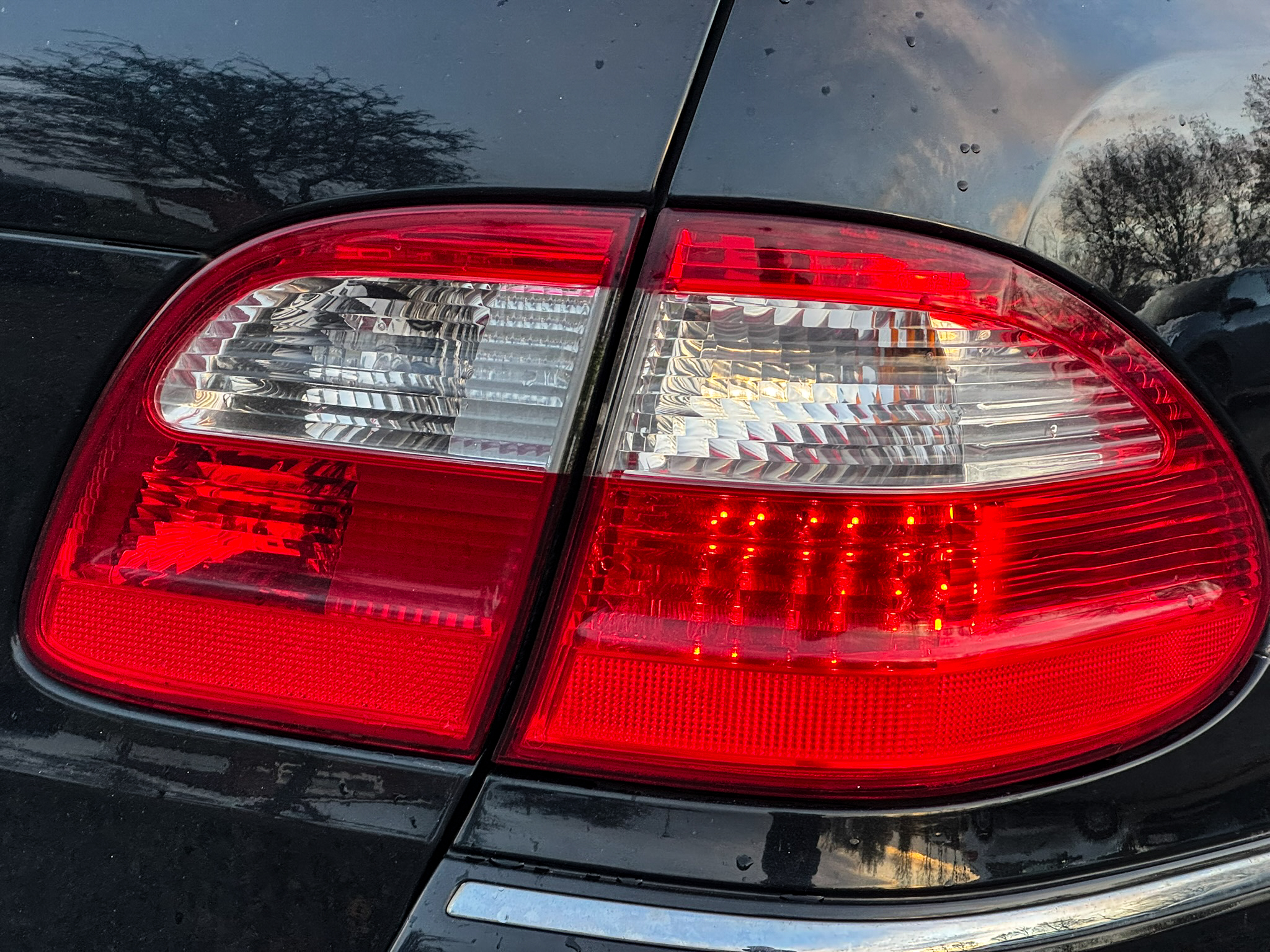 Mercedes-Benz E320 Avantgarde 3,2 V6 aut. 5d - Billede 11