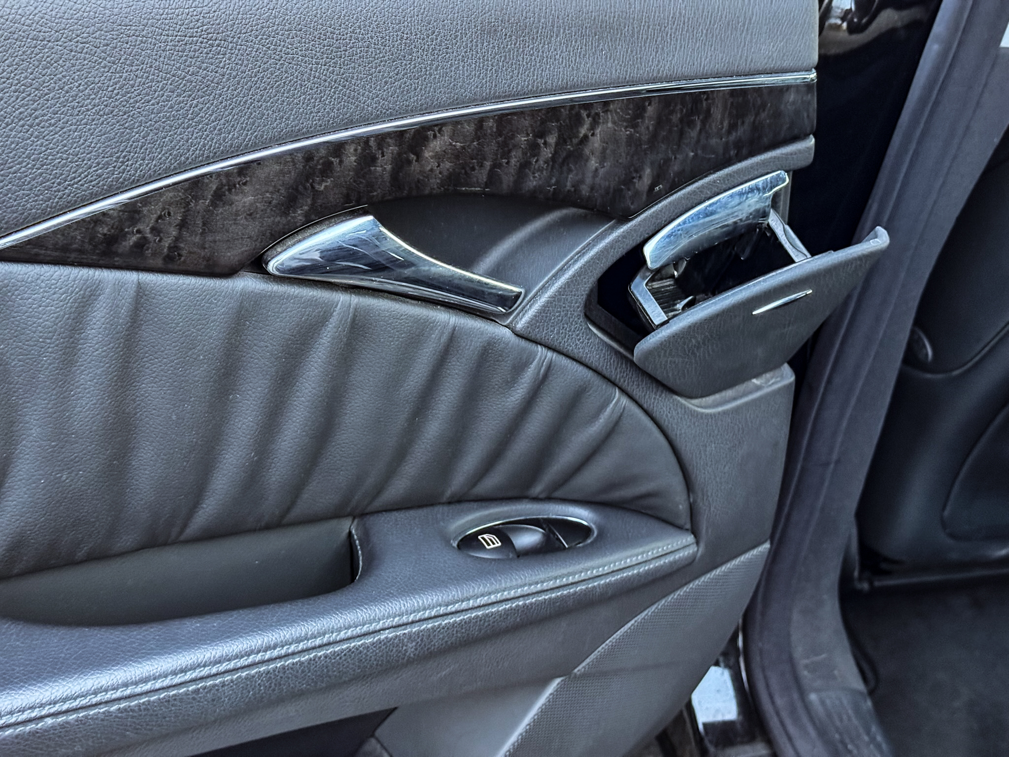 Mercedes-Benz E320 Avantgarde 3,2 V6 aut. 5d - Billede 17