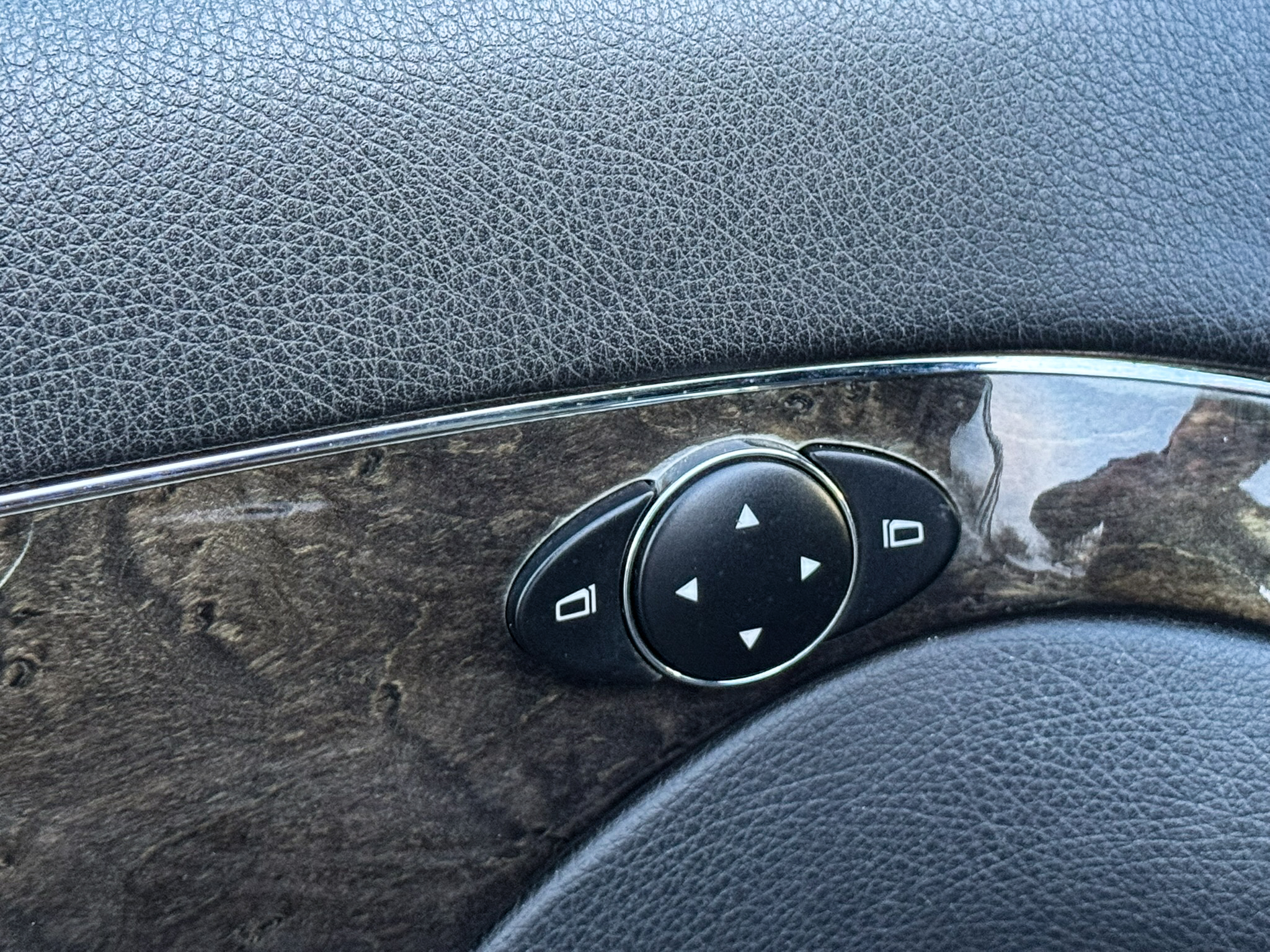 Mercedes-Benz E320 Avantgarde 3,2 V6 aut. 5d - Billede 25