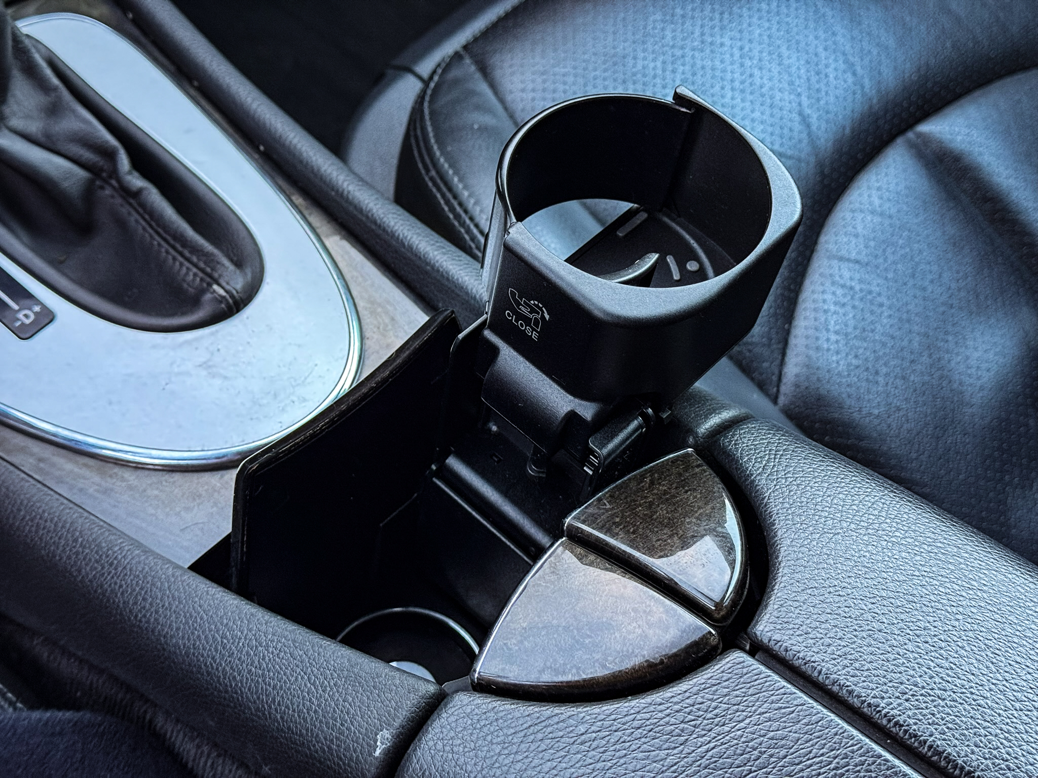 Mercedes-Benz E320 Avantgarde 3,2 V6 aut. 5d - Billede 26